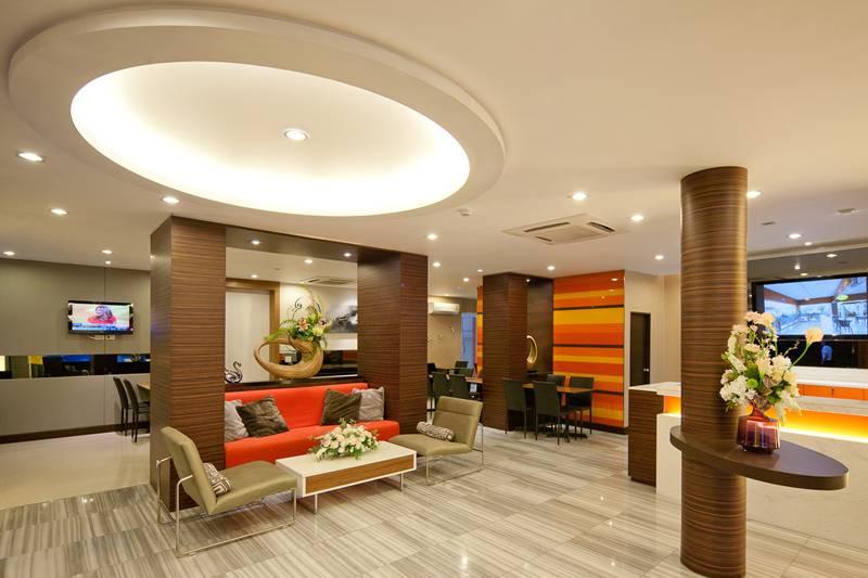 Hotel Arawana Express Phromphong Bangkok Exterior foto